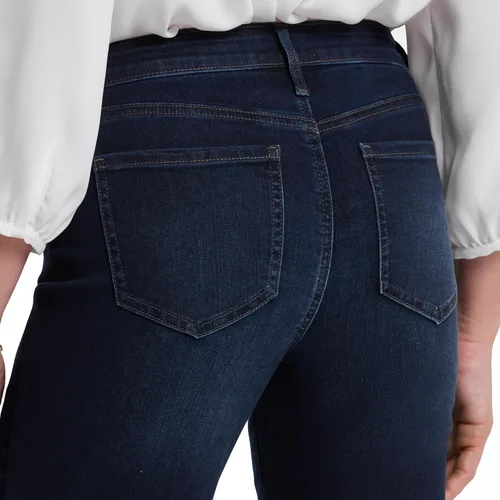 Vista 7 de NYDJ Barbara - Pantalones de mezclilla para mujer con ajuste Bootcut