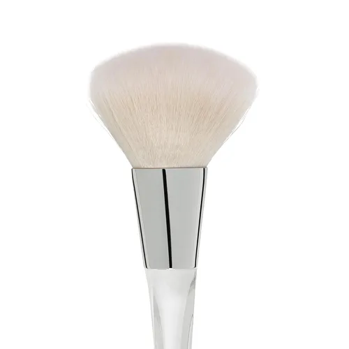 Vista 2 de e.l.f. Brocha para polvo de precisión, brocha de maquillaje de forma grande para polvo prensado y suelto, bronceador, resaltador y rubor, vegano