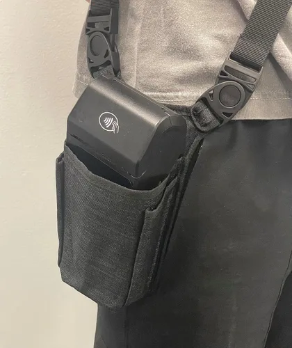 Vista 7 de Toast Go 1 / Toast Go 2 - Bolsa de pago con eslinga/cintura y clip de metal resistente para cinturón