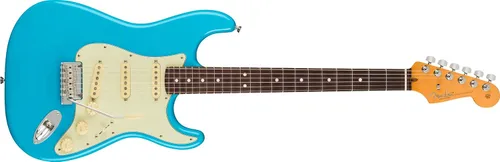 Vista 10 de Fender American Professional II Stratocaster - 3 Color Sunburst con diapasón de madera de arce