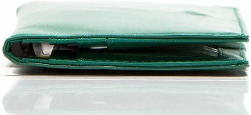 Vista 8 de Big Skinny Billetera delgada de cuero para mujer, con capacidad para hasta 40 tarjetas