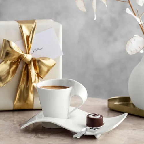 Vista 4 de Villeroy & Boch NewWave - Juego de café expreso, 3 piezas, porcelana premium, color blanco