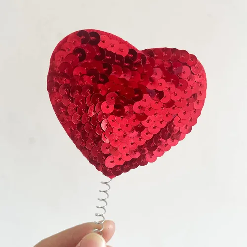 Vista 7 de 2 diademas de corazón para el día de San Valentín, diadema de amor, diadema de corazón rojo, bandas para el cabello para mujer, Navidad, cosplay