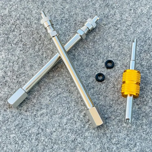 Vista 2 de Extensión de vástago de válvula de 4 pulgadas para ruedas duales, juego de 2 piezas, extensión de vástago de válvula de metal recta de 100 mm