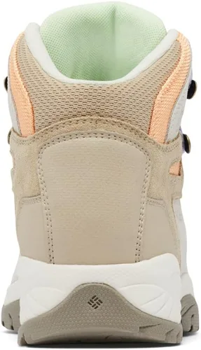 Vista 113 de Columbia Women's Newton Ridge Plus Waterproof Amped Hiking Boot