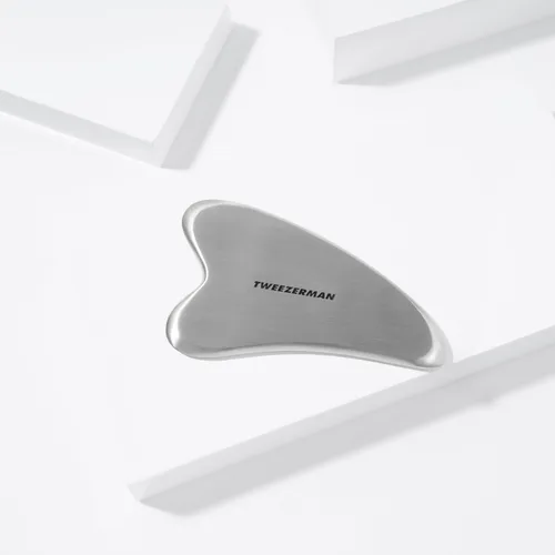 Vista 3 de Tweezerman Masajeador Gua Sha de Acero Inoxidable