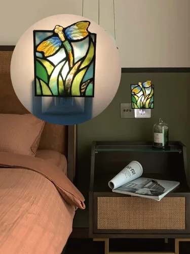 Vista 5 de Luz nocturna de libélula de vidrieras, adecuada para habitación de niños, dormitorio, pasillo, etc. Un hermoso regalo. DYM9011