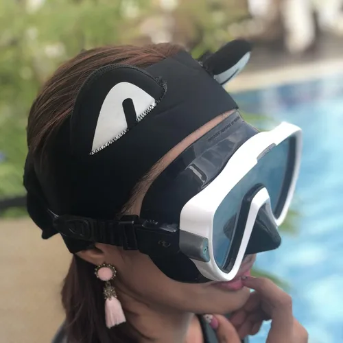 Vista 8 de Diadema de buceo con orejas de gato, diadema de natación para mujeres y niños, capucha de neopreno de 0.079 pulgadas (0.079 in), mantiene el agua