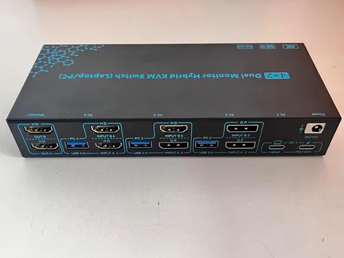 Vista 2 de 2 monitores 4 computadoras KVM Switch portátil y escritorio 4 puertos híbrido USB-C docking y doble Displayport y DP HDMI y Dual HDMI 4K@60Hz KVM