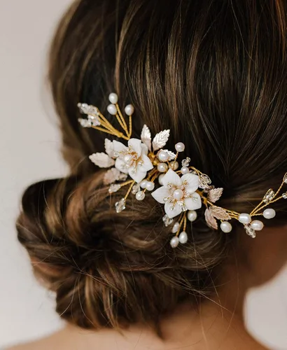 Vista 11 de SWEETV - Peineta de novia con diamantes de imitación, hecha a mano, diseño de flores 1: Oro rosa claro