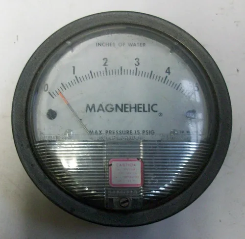 Vista 3 de Dwyer 2000-0 Medidor de presión diferencial Magnehelic, 2000: 0-0.5" WC