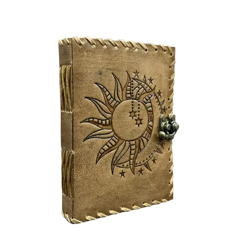 Vista 10 de Diario en relieve de Sun & Moon, diario de 240 páginas, diario vintage, diario de sol luna, cuaderno de bocetos de cuero, cuaderno de cuero, diario