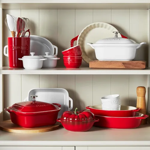 Vista 8 de STAUB Olla holandesa de cerámica Petite Tomato Cocotte, 16 oz, cereza