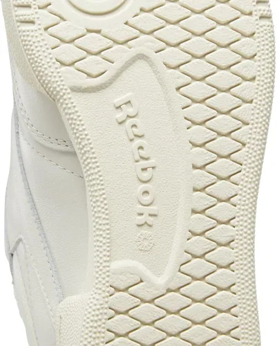 Vista 9 de Reebok unisex-adult Club C 85 Vintage