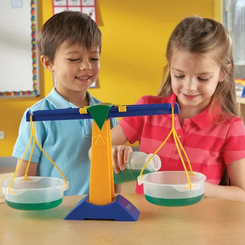 Vista 3 de Learning Resources Pan Balance Jr