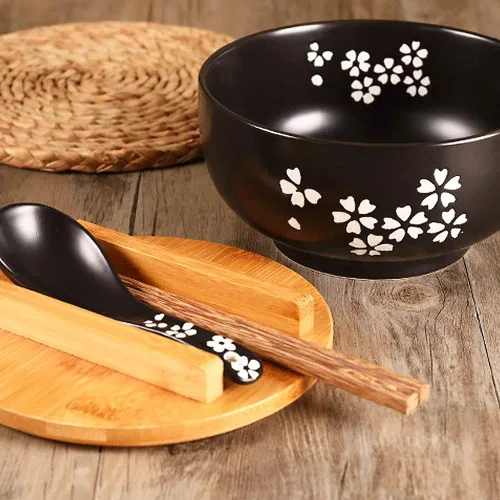 Vista 5 de WHJY Cuenco de cerámica negro con tapa, cuchara, palillos para sopa, arroz, fideos. Vajilla de estilo tradicional japonés.
