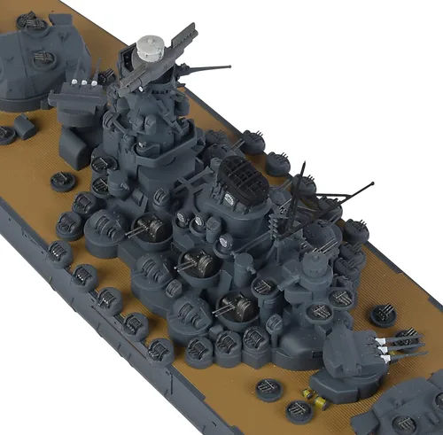 Vista 4 de Tamiya 31113 1/700 Buque de guerra japonés Yamato Kit de modelo de plástico