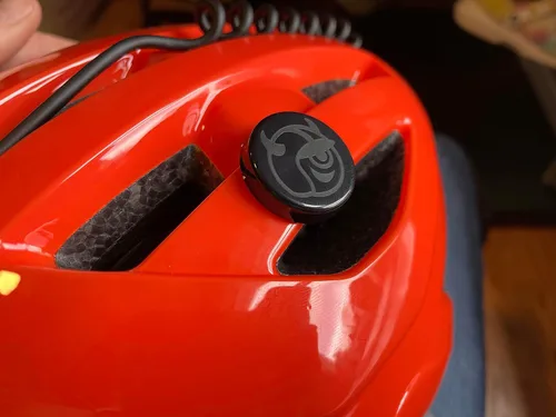 Vista 2 de Helmet Flair MagNeatOhz Extra Nubbins Magnéticos e intercambiables Par (casco no incluido)