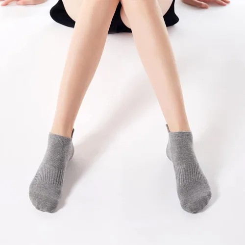 Vista 15 de Calcetines de yoga con dedos de pilates con empuñaduras para mujer, antideslizantes, acolchados, florales, calcetines tobilleros para baile de ballet