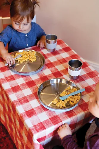 Vista 14 de Red Rover Vasos coloridos de acero inoxidable para niños con fundas de silicona, juego de 4, 10 onzas, multicolor