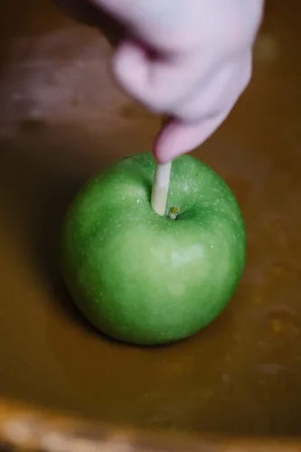 Vista 7 de Manzana de caramelo de chocolate con leche (individual) - Ideas únicas para regalos, familias, vacaciones, fiestas, vacaciones
