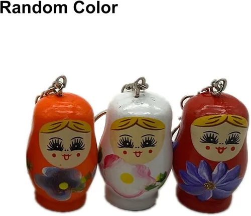 Vista 7 de Llaveros pequeños Matryoshka, juego de 3 muñecas rusas de madera, regalos decorativos, color al azar