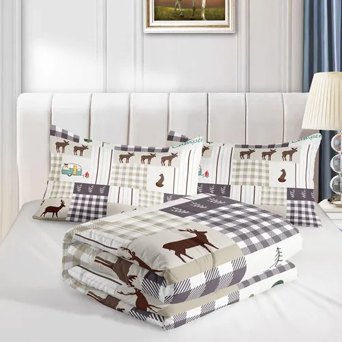 Vista 4 de Datura Home - Juego de edredón Happy Camper - Juego de cama rústico con estampado de cabaña y ciervos con 1 edredón y 2 fundas de almohada
