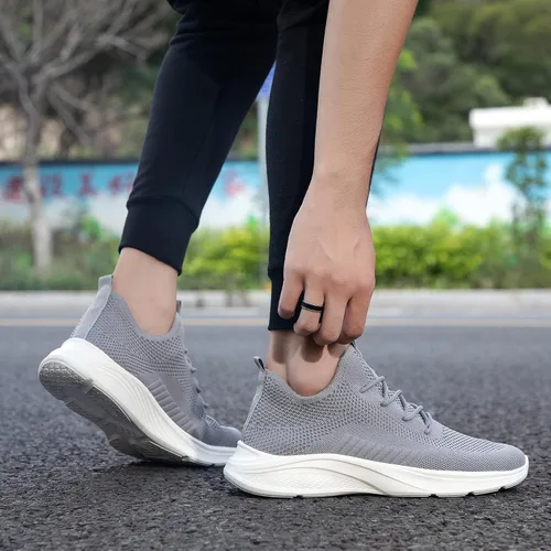 Vista 6 de VAMJAM Tenis de correr para hombre ligeros transpirables de punto volador de malla con cordones para caminar entrenamiento casuales deportivos