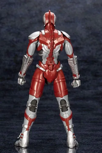 Vista 10 de Kit modelo Ultraman