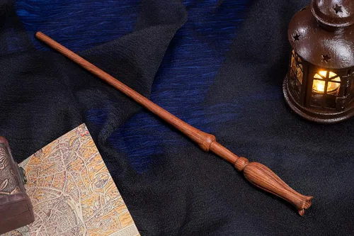 Vista 7 de Handicraftviet Varita de madera tallada a mano, varita mágica para coleccionar y cosplay, 15 pulgadas para niños y adultos en Halloween, Navidad