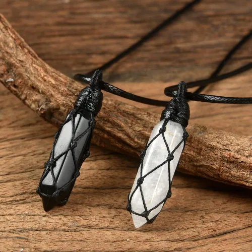 Vista 2 de Juego de 3 collares de cristal curativo para hombres y mujeres, amatista natural, obsidiana negra, piedra hexagonal, collar con colgante de piedra