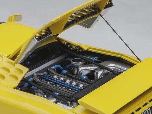 Vista 5 de Bugatti EB110 SS Super Sport Giallo Bugatti Amarillo con Ruedas Plateadas 1/18 Modelo Coche por Autoart 70918