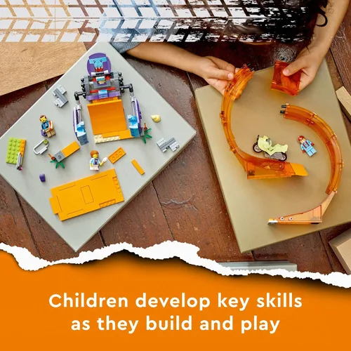 Vista 5 de LEGO City Stuntz Smashing Chimpancé Stunt Loop 60338 - Juego de juguetes de construcción para niños, niñas y niños a partir de 7 años (226 piezas)