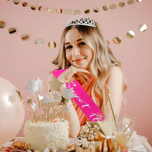 Vista 5 de Semato Kit de Corona de Cumpleaños 16 y Banda de Dulces 16 Rosa Claro - "Dulces 16" Adornos para Fiesta de Cumpleaños, Regalos para Fiesta de Rosa