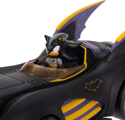 Vista 4 de ¡DC X Sonic Batmobile Shadow-fied! con figura de acción genial de Shadow de 2.5 pulgadas como Batman, de la serie de cómics DC x Sonic The Hedgehog