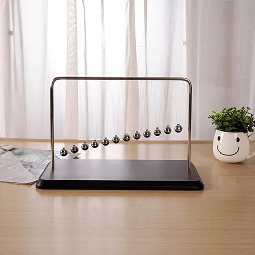 Vista 2 de Newton's Cradle - Pelotas de equilibrio de péndulo de juguete de física