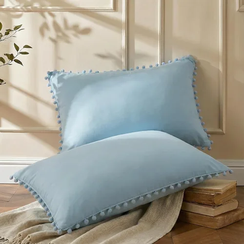 Vista 22 de Juego de 2 fundas de almohada con pompones color verde aguacate, tamaño Queen estándar, 100% microfibra lavada, funda de almohada con flecos de bola