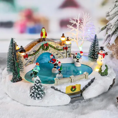 Vista 10 de WONDER GARDEN Casas de Pueblo de Navidad, Casa de Jengibre Iluminada Musicalmente con Edificios Navideños Coleccionables y Tren en Movimiento