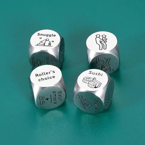 Vista 5 de Juego de dados sexuales de juguete sexual de 4 piezas para parejas, regalos