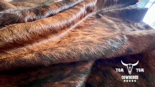 Vista 6 de Alfombra de piel de vaca 6x6 Brindle Dark Natural Leather