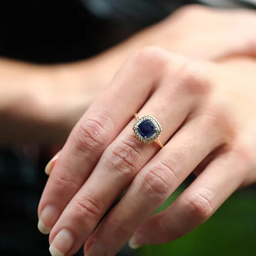 Vista 6 de Gem Stone King Anillo de compromiso de oro amarillo de 10 quilates con piedra natal y diamante blanco Cojín de 0.276 in Anillo de oro