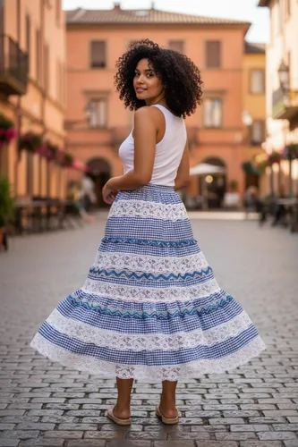 Vista 3 de Falda Salla Azul y Blanca Bordada de Yemaya Madre – Falda Orisha de Cintura Elástica – Falda de altar de Santeria Orisha bordada de Yemaya Azul