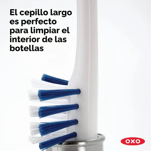 Vista 3 de OXO Set de limpieza de botellas de agua Good Grips Cepillos para botellas, pajitas y tapas, cerdas de nailon, anillo de almacenamiento, ideal