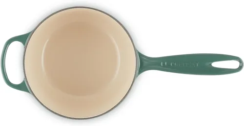 Vista 3 de Le Creuset Cacerola Signature de hierro fundido esmaltado, 1.75 cuartos de galón., Artichaut