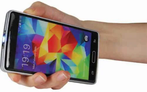 Vista 3 de arma paralizante con forma de teléfono celular. 12 millones de voltios.