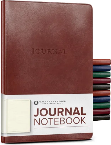 Vista 11 de Diario de cuero Gallery Leather - Elaborado en Maine, EE. UU. - Elegante cuaderno de escritura de cuero con 192 páginas rayadas - Un espacio