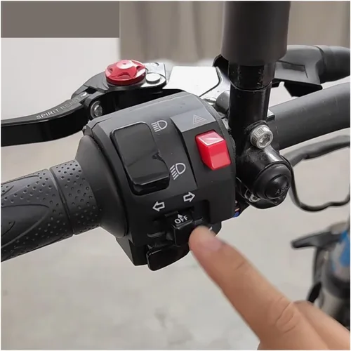 Vista 3 de Compatible con X-MAX 300 Xmax 300 Xmax 250 125 400 NMAX 155 Interruptor de motocicleta CNC Interruptor de señal de giro Accesorios de tecla