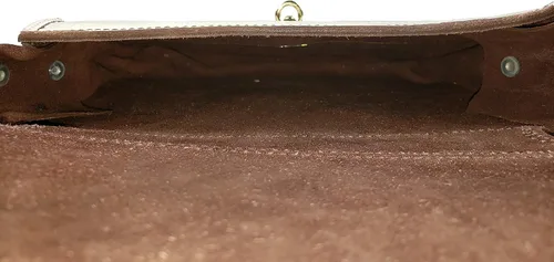 Vista 6 de Bolso hecho a mano de cuero genuino grabado hecho en México