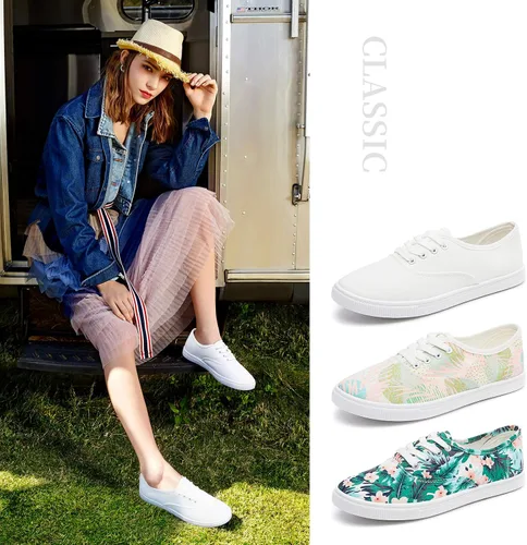 Vista 6 de Zapatos de lona para mujer, zapatos de tenis blancos, zapatos casuales sin cordones, bordados florales, Blanco