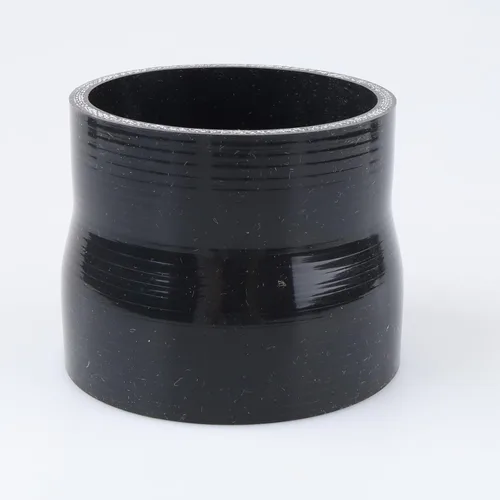 Vista 66 de AC PERFORMANCE ID de 1" a 1/2" (25mm a 13mm) Manguera de silicona recta reductora de 3 capas reforzada negra, 3" de longitud Negro